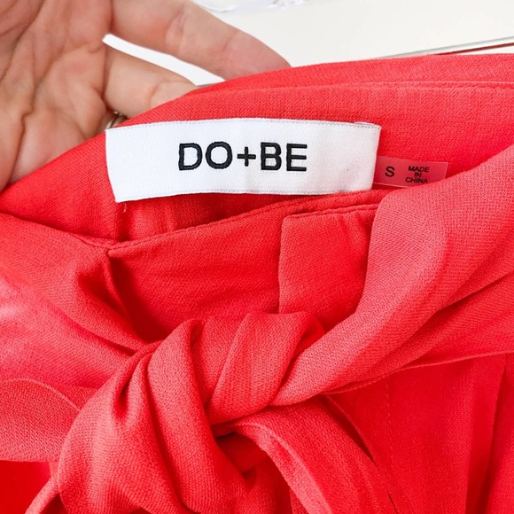 DO + BE Women's Bright Poppy Red Paperbag Waist Tie Shorts with Pockets sz S - Picture 8 of 8